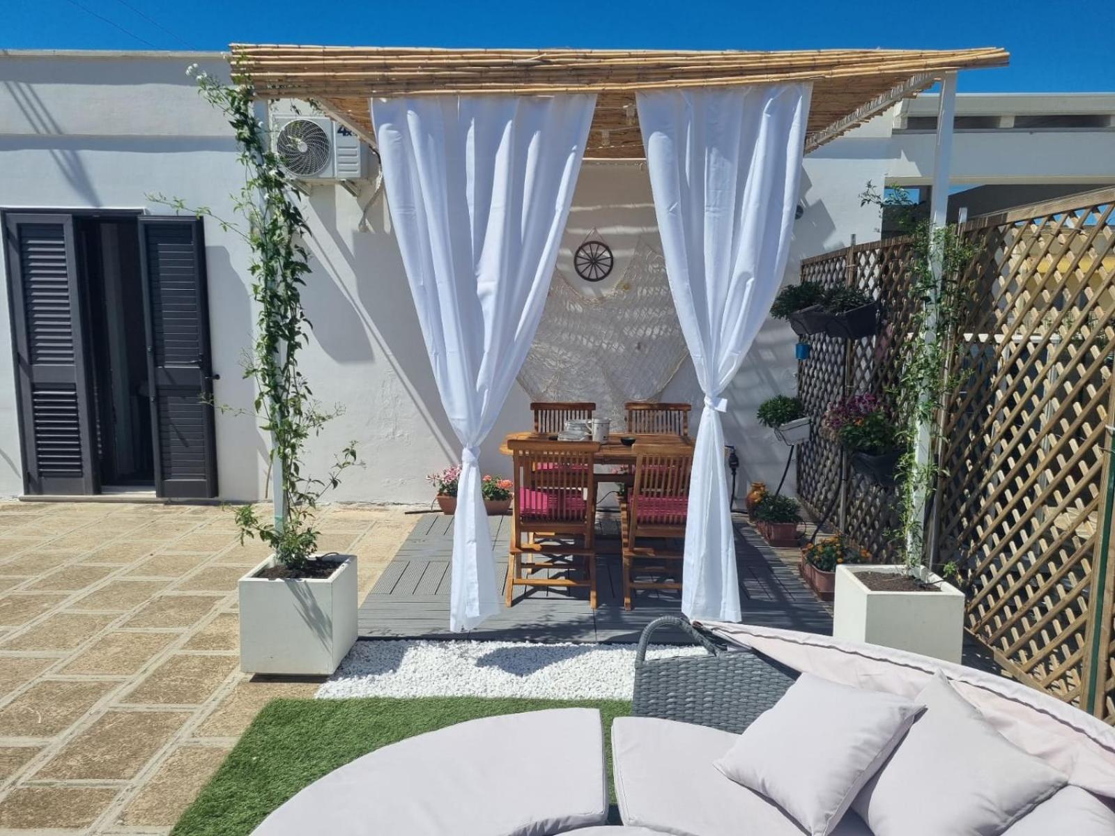 Villa La Terrazza Di Zoe - Castromediano Cavallino di Lecce Esterno foto
