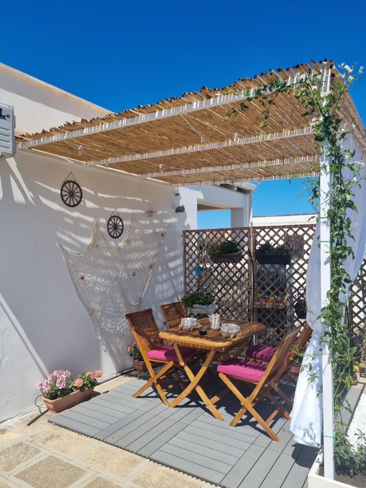 Villa La Terrazza Di Zoe - Castromediano Cavallino di Lecce Esterno foto